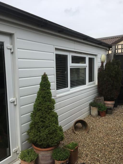 Vila Herb Garden Bungalow Nazeing Exteriér fotografie